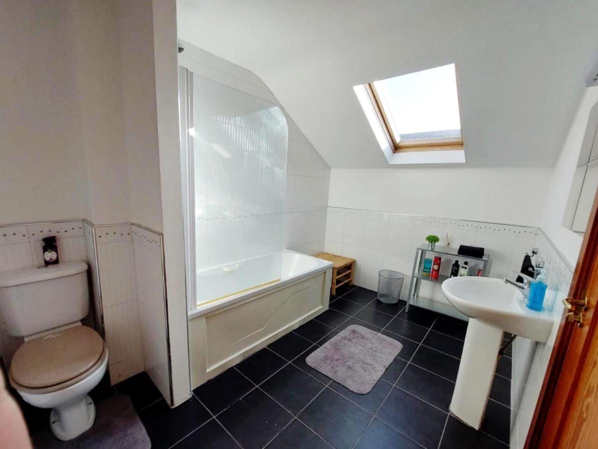 Private Accommodation In House Close To Galway City 外观 照片