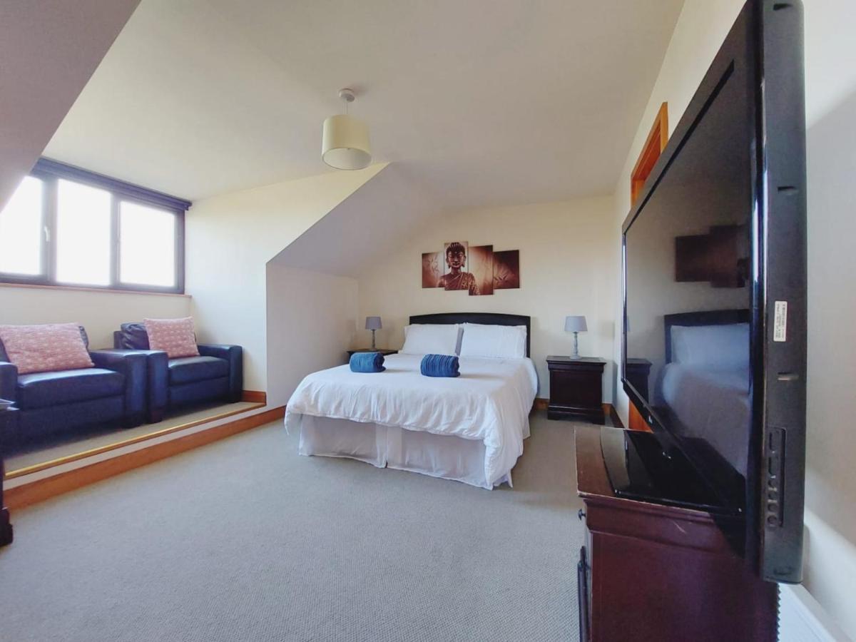 Private Accommodation In House Close To Galway City 外观 照片