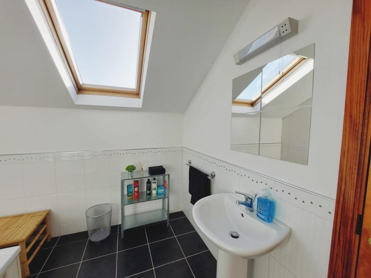 Private Accommodation In House Close To Galway City 外观 照片